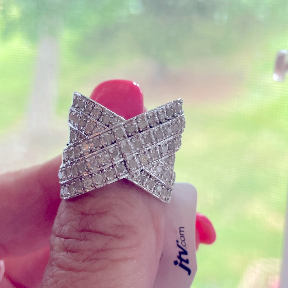 Diamond ring